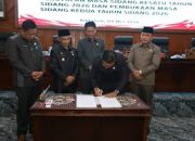 Rapat Paripurna Istimewa HUT Kab Kaur Ke-23 dihadiri Bupati dan Wakil Bupati