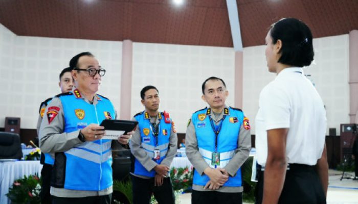 *Seleksi Taruna Akpol Masuk Tahap Akhir, Wakapolri Pimpin Pemeriksaan Penampilan 404 Catar*
