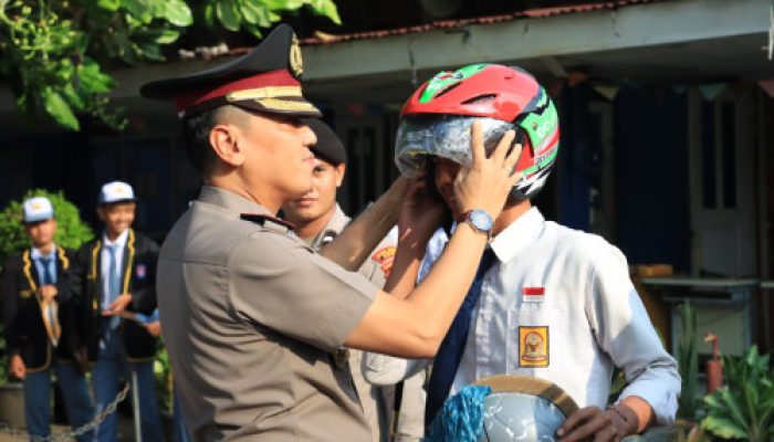 Police Go To School di SMAN 1 Kaur, Kapolres Kaur Tekankan Bahaya Narkoba, Bullying dan Pentingnya Keselamatan Berlalu Lintas