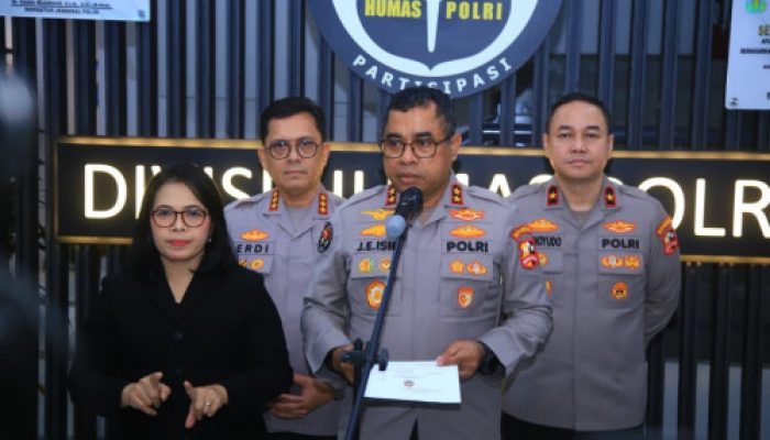 Polri Bergerak Cepat Merespons Bencana Alam di NTT