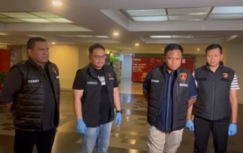 Polri Ungkap Dugaan Penyelundupan Emas Hasil Tambang Ilegal ke Luar Negeri, Amankan 2 WNA