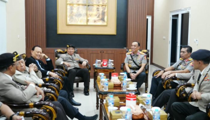 Wakapolri Pimpin Upacara di Lapangan Bhayangkara, Hadirkan Potret Perjalanan Polri Lintas Generasi